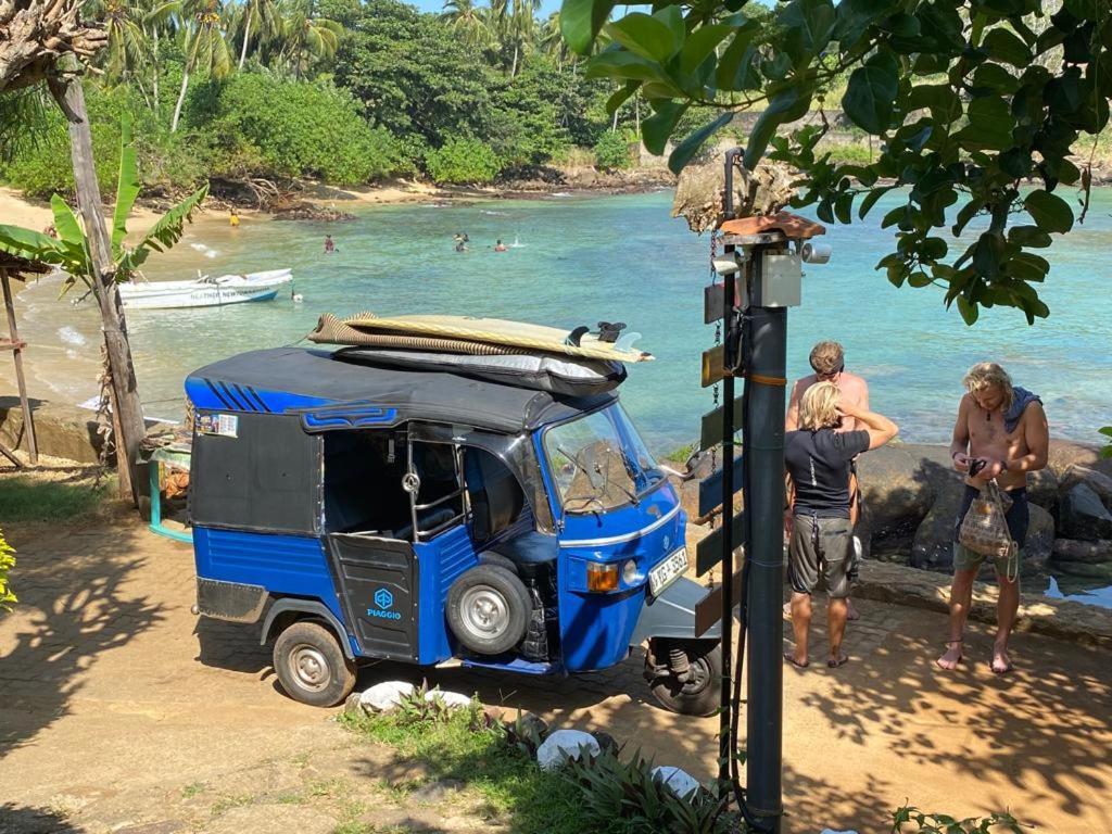 Light House Beach Home Matara Buitenkant foto