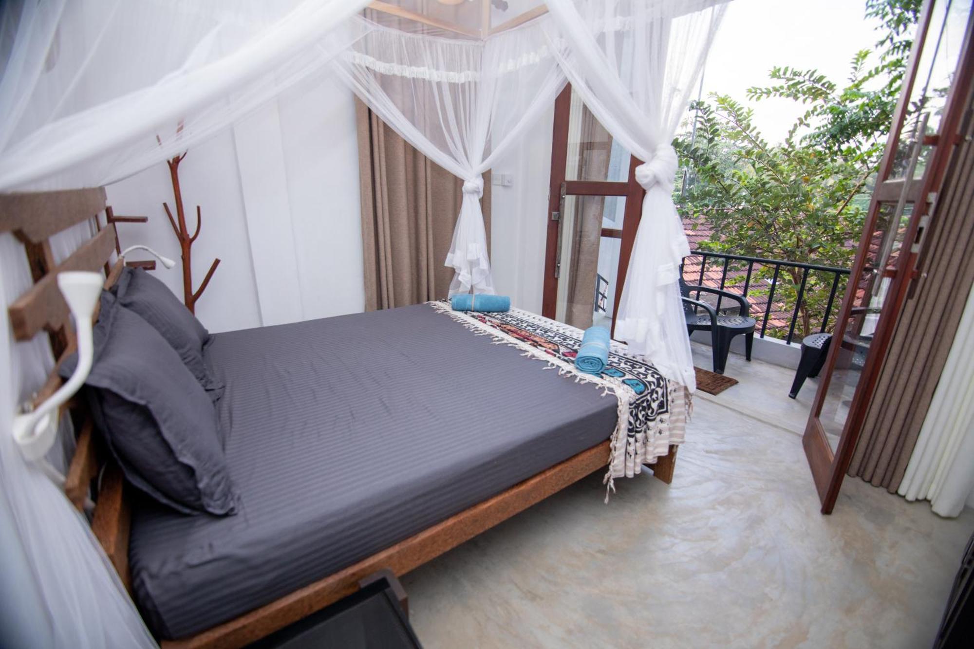 Light House Beach Home Matara Kamer foto