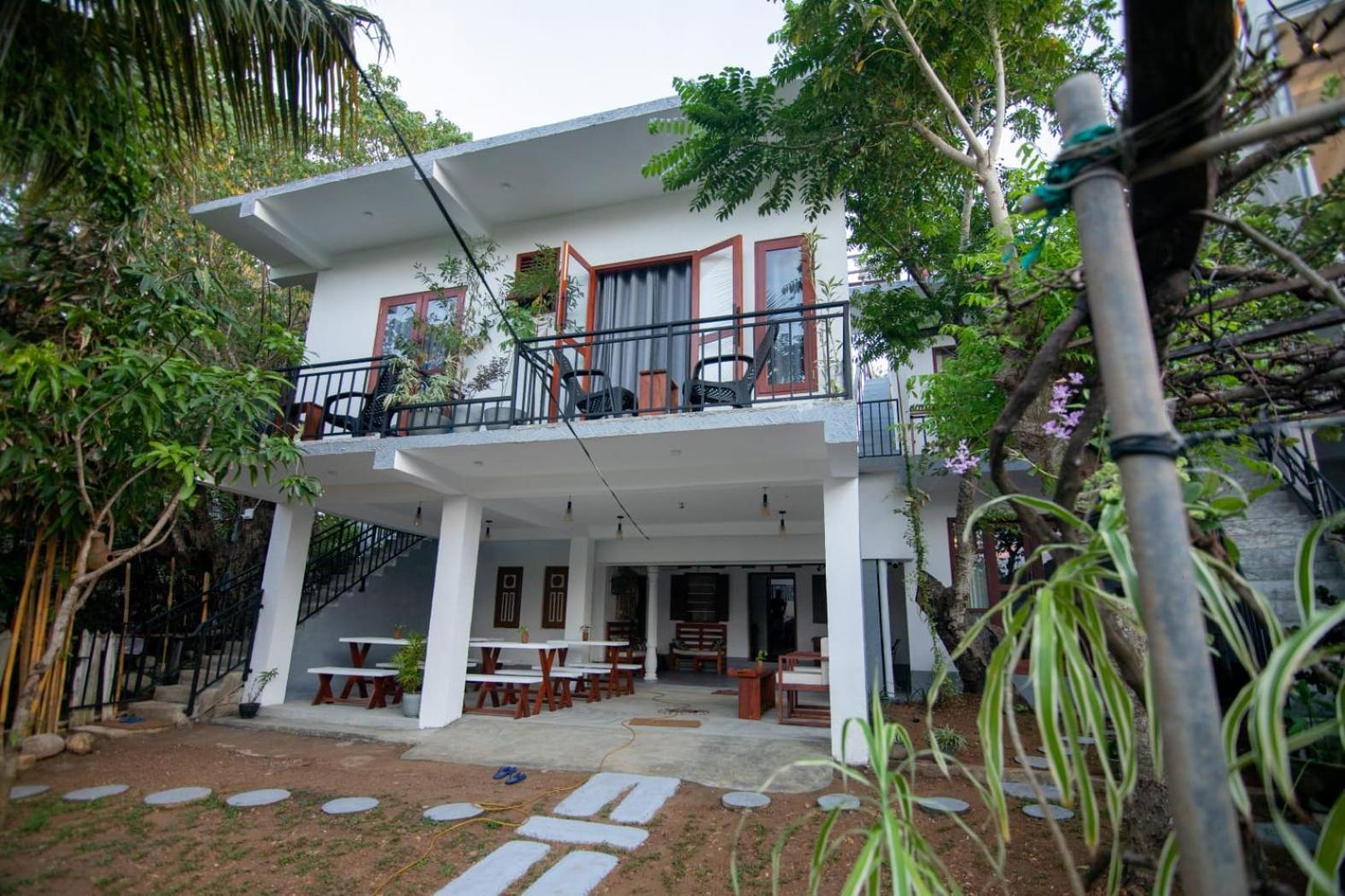 Light House Beach Home Matara Buitenkant foto