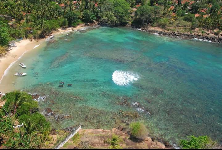 Light House Beach Home Matara Buitenkant foto
